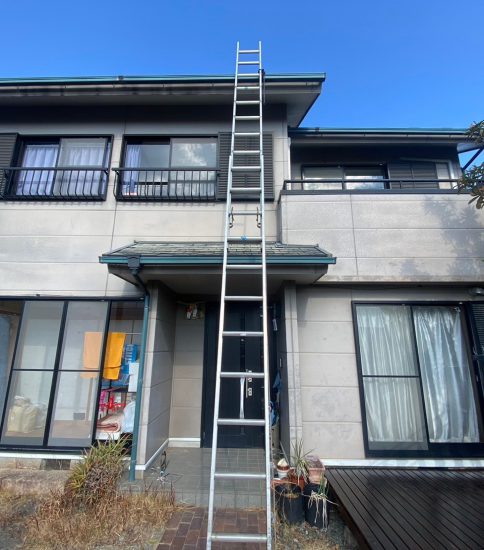 名古屋市守山区にてスレート屋根の塗膜劣化のご相談。現場調査に伺いました。