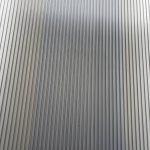 西区で8山角波を貼った様子