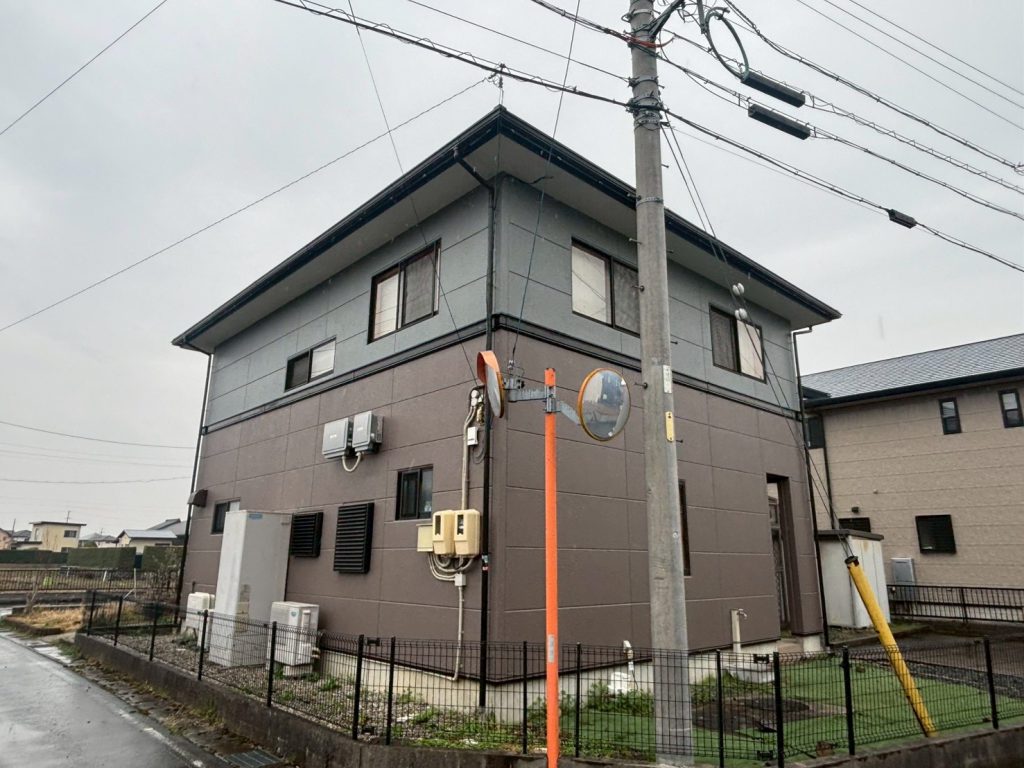 海津市で外壁塗装をした完成写真