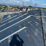 名古屋市守山区で塗装工事の為に一時的に太陽光パネルを取り外した様子