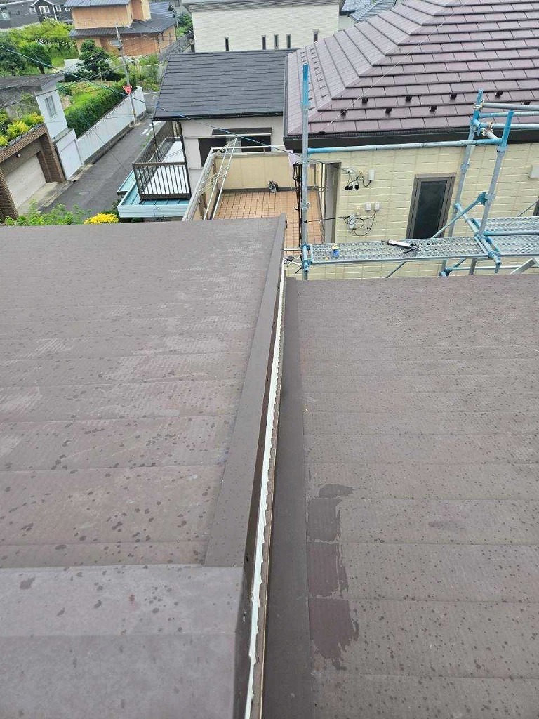 尾張旭市の現場で新しいケラバ板金を取り付けした様子